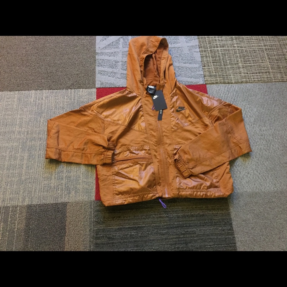 Nike sportswear Cargo Jacket Women size Small NWT